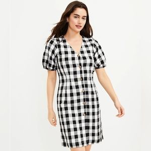 🌞 Ann Taylor Loft gingham button V-neck dress 10 petite